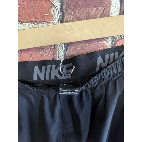 Nike Mens Black Athletic Training Shorts Dri-Fit Size 2XL Drawstring AJ3071-010 - Picture 3 of 3